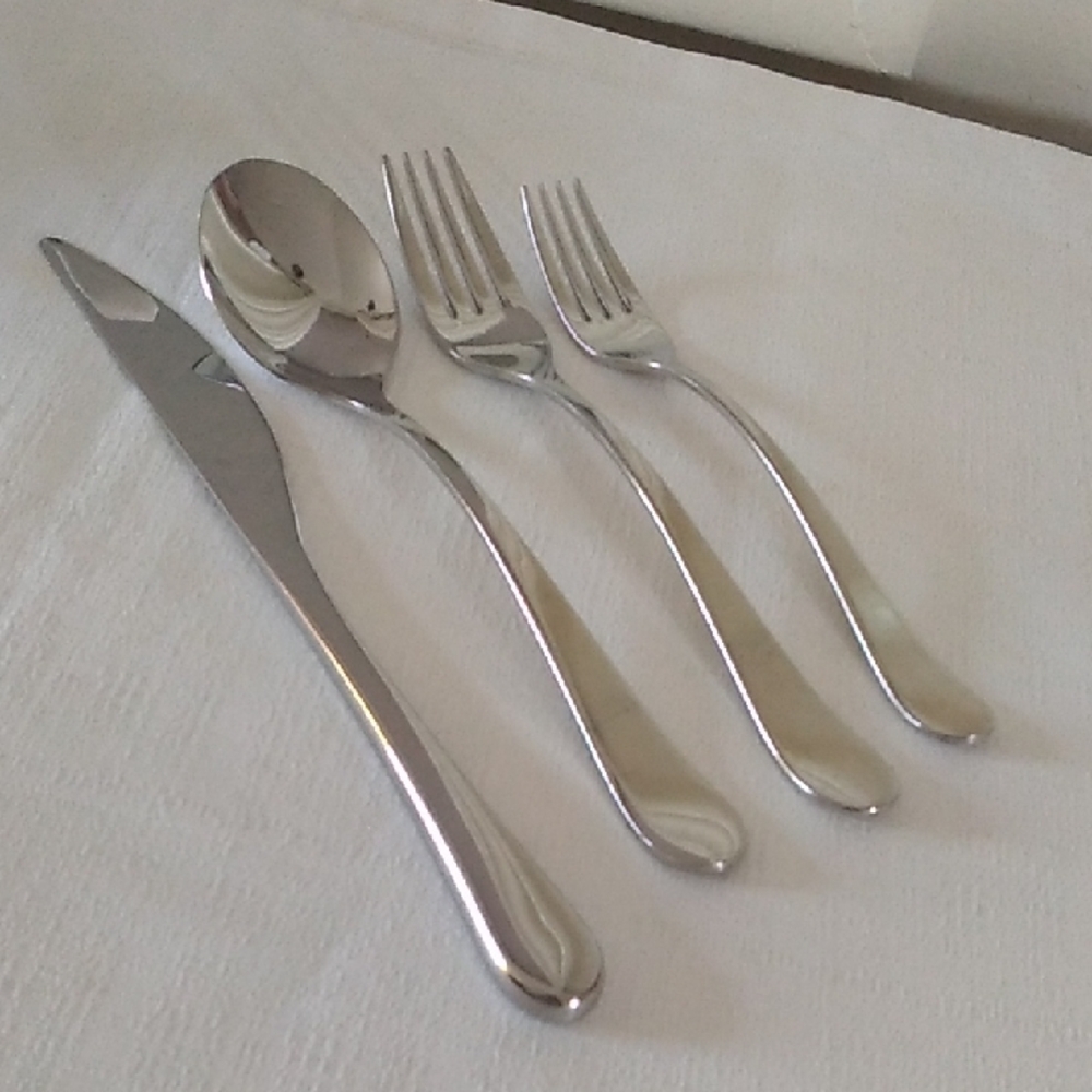 Gourmet Setting Stainless Flatware Bundle Of 4
